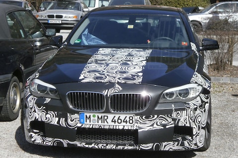 Lezer zet binnenste BMW M5 op de foto