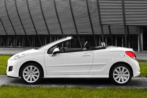 Peugeot CC's helemaal op chic