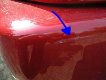 Een kras op de Benz van Bas