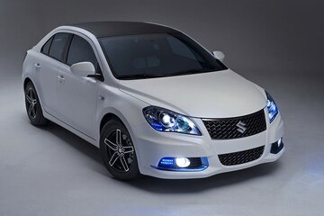 Suzuki Kizashi EcoCharge Concept