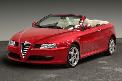 Doodgeboren: Alfa Romeo GT cabrio 