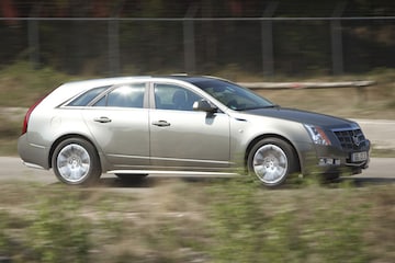 Cadillac CTS Wagon - foto Fons Klappe
