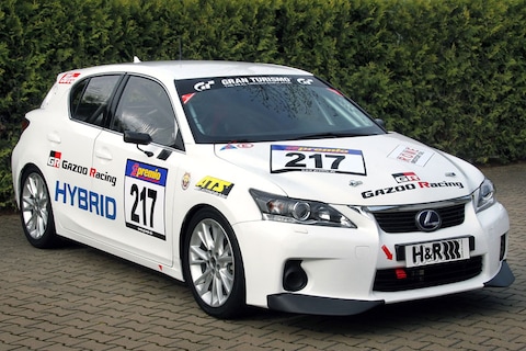 Raceversie van de Lexus CT 200h op de Nürburgring