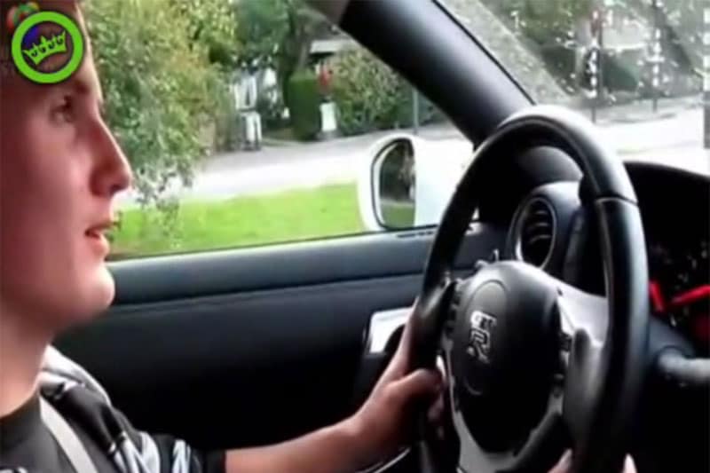 GT-R racer op Geenstijl