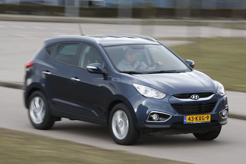 Hyundai ix35 2.0 CRDi VGT StyleVersion 4WD (2010)