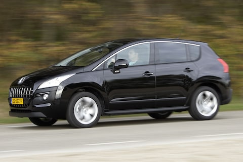 Peugeot 3008 ST 2.0 HDiF (2010)