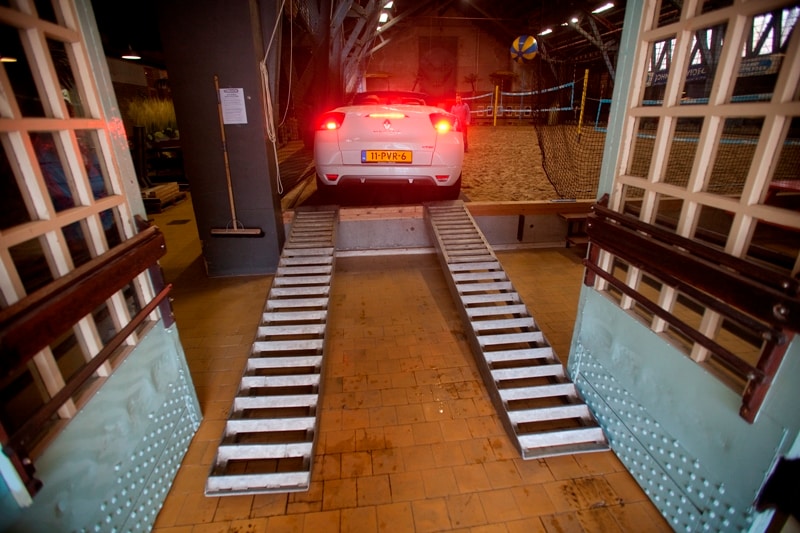 Behind the scenes Cabrio Multitest