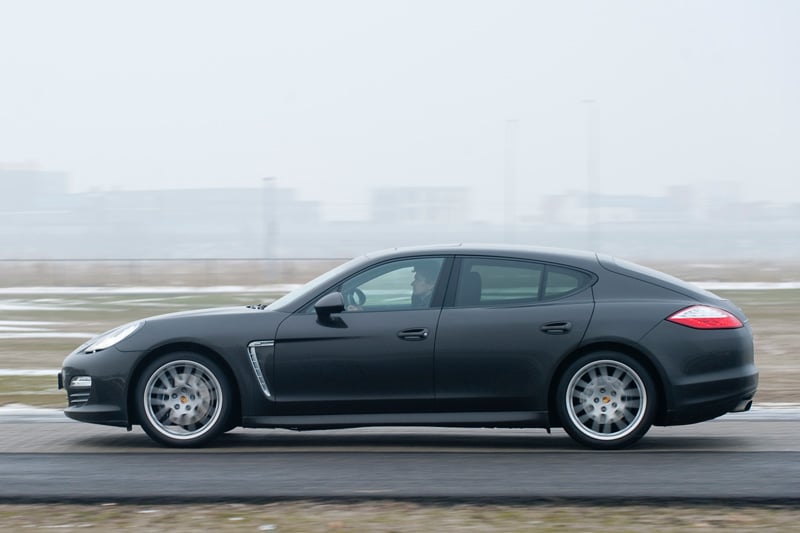 Porsche Panamera 4