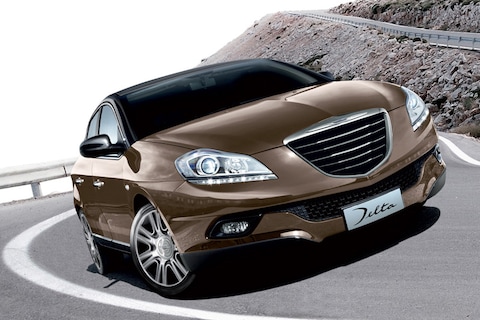 Daar is –ie dan: de Chrysler Delta 