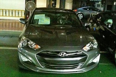 Veloster-neus voor Hyundai Genesis