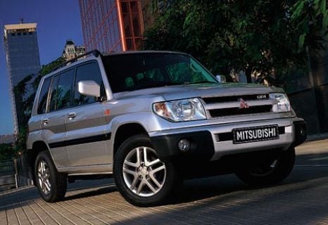 Langere 5-deurs versie van Mitsubis