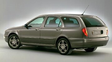Lancia Lybra