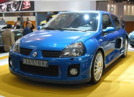 Nieuwe neus Renault Clio Sport V6