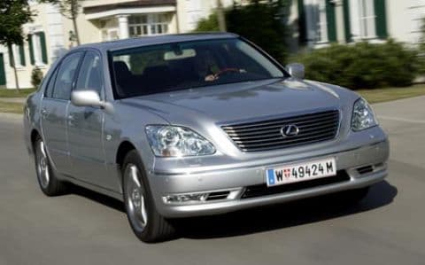 Gereden: Vernieuwde Lexus LS430