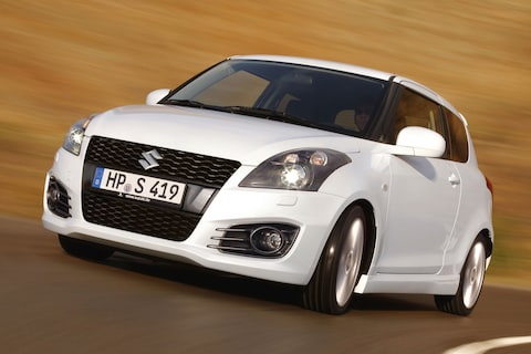 Lekker hoog in de toeren: Suzuki Swift Sport
