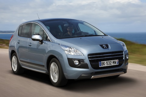 Bij de eerste Peugeot 3008 zat de schoonheid vanbinnen