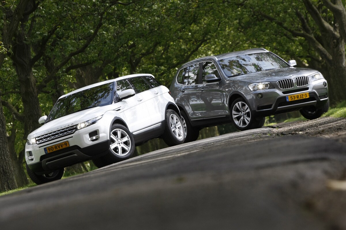 Range Rover Evoque vs BMW X3