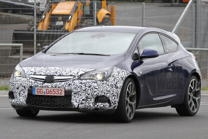 Opel Astra OPC