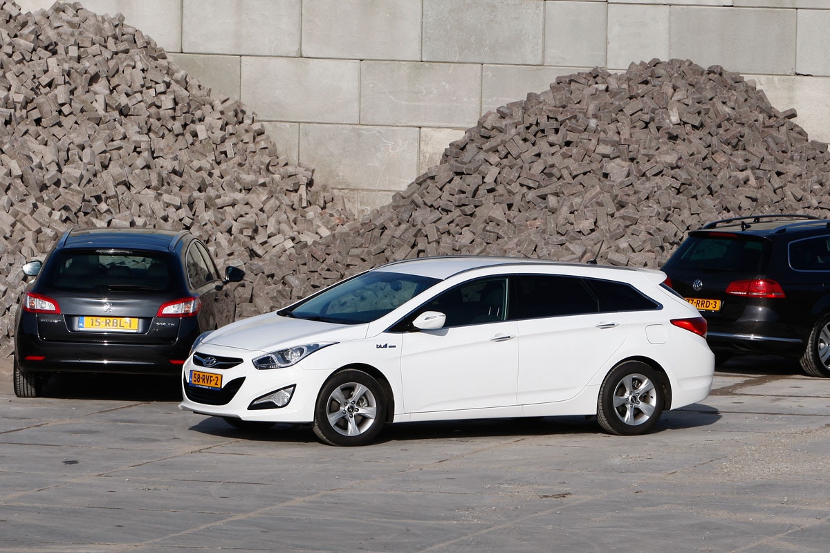 Triotest Hyundai i40 Crosswagon 1.6 GDI - Peugeot 