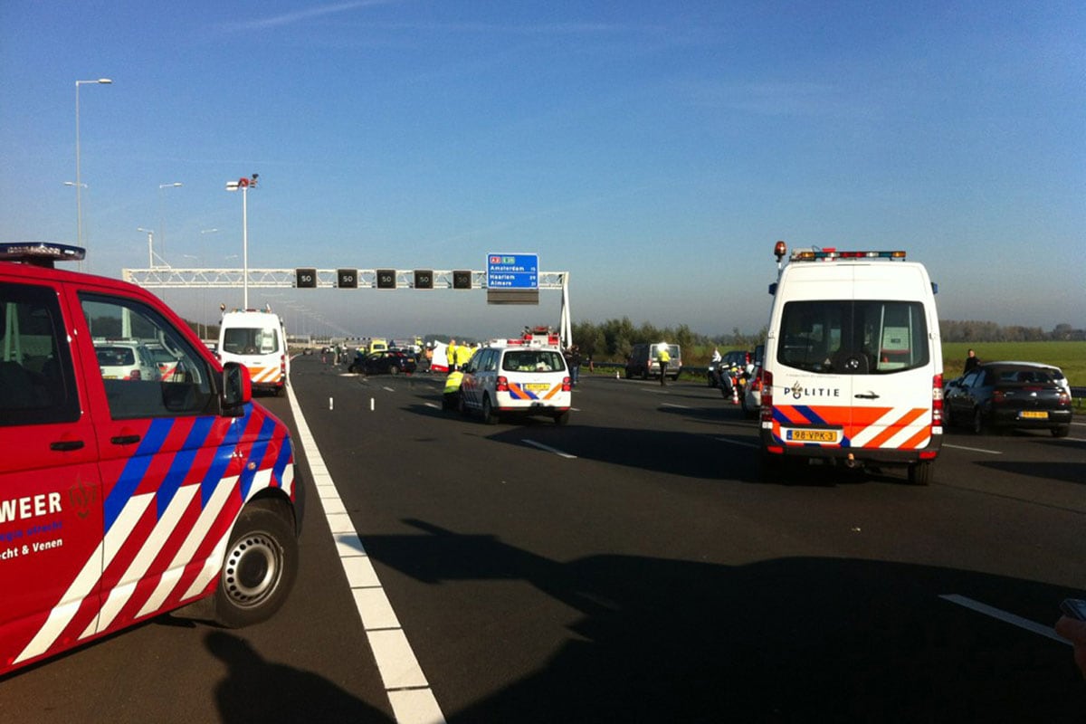 Ongeluk benzinedieven A2 (foto ANP)