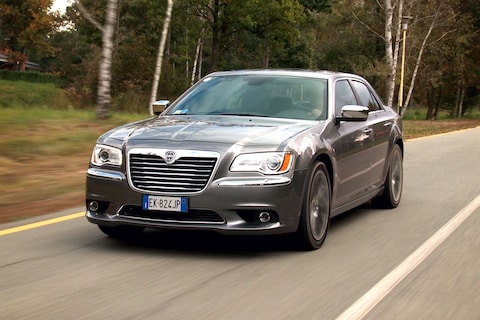 Rij-impressie Lancia Thema