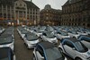 Smart EV van Car2go in Amsterdam