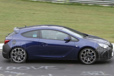 Opel Astra OPC klaar voor de start
