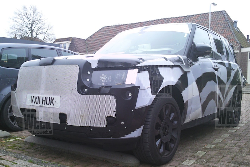 Range Rover prototype in Sint Annaparochie