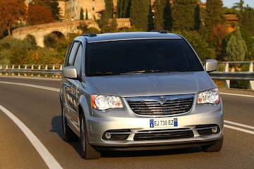 Lancia Voyager