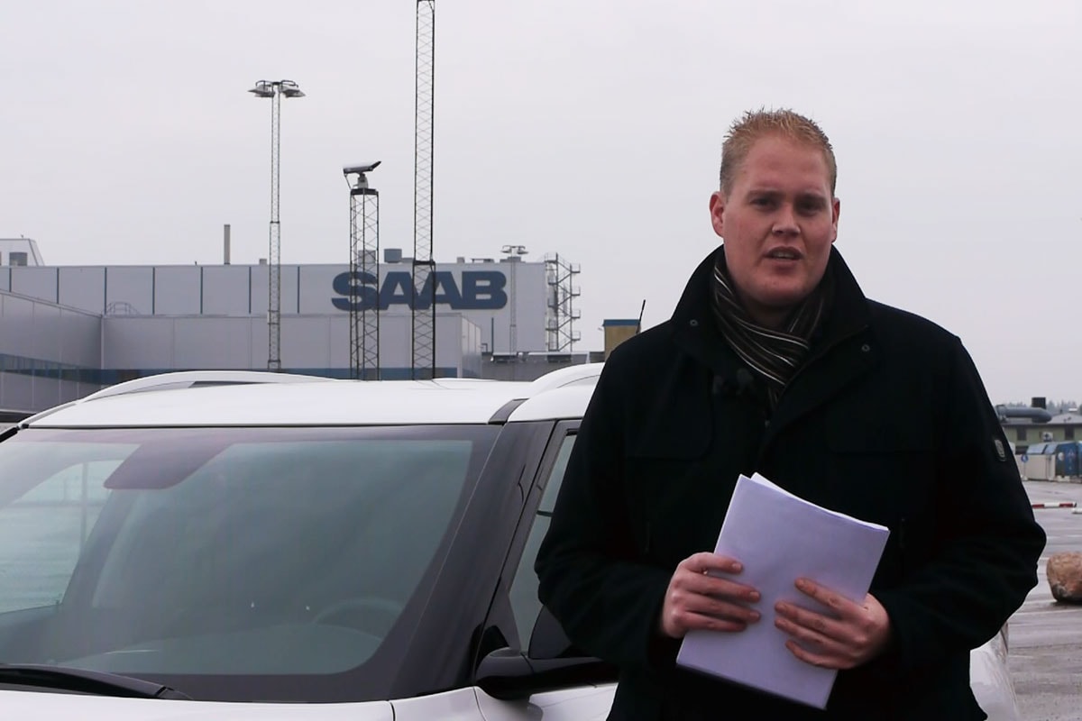Roland bij Saab in Zweden