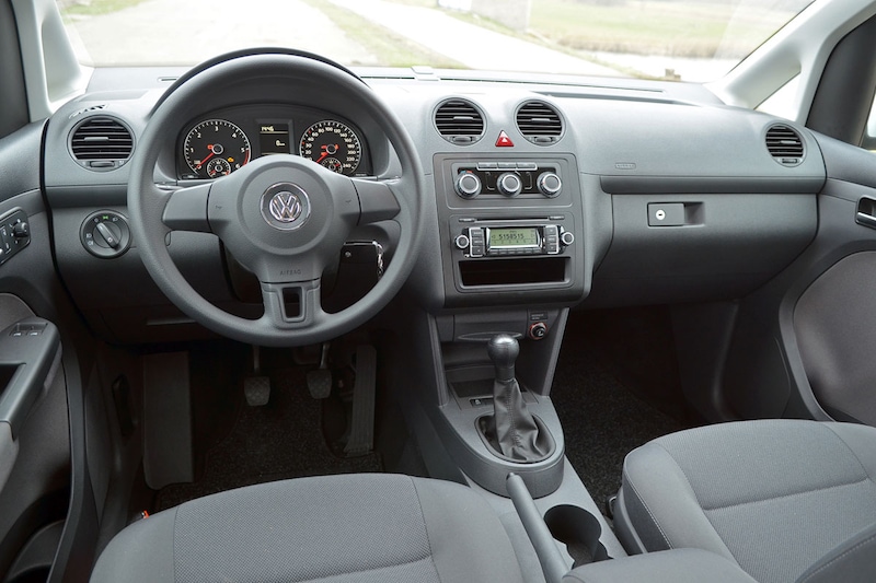 Volkswagen Caddy 2K dashboard interior reference