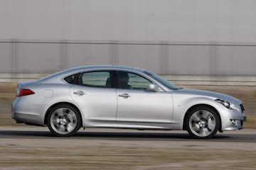 Infiniti M30d S Premium