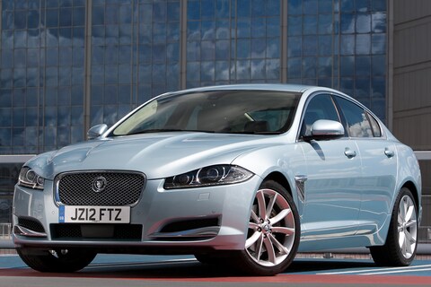 Jaguar XF met nóg lichtere diesel