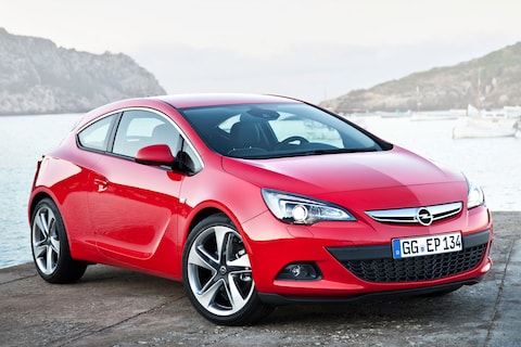 Opel Astra GTC 1.4 Turbo Sport