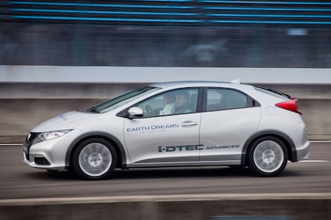 Test: Honda Civic 1.6 i-DTEC (2012)