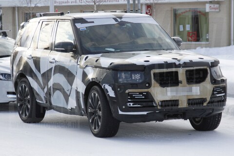Range Rover prototype in de sneeuw