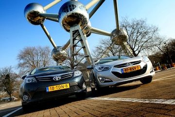 Hyundai i40 CW 1.7 CRDi Blue/Toyota Avensis Wagon 