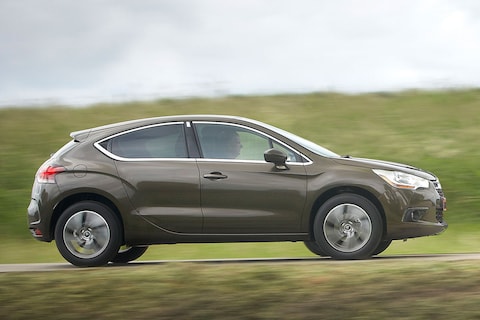 Test: Citroën DS4 VTi 120 Chic (2011)