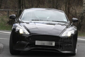 Aston Martin DB9