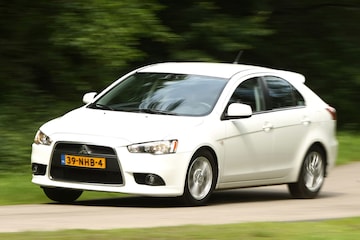 Mitsubishi Lancer Sportback 1.6 ClearTec Edition T