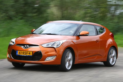 Hyundai Veloster 1.6 GDI i-Motion (2011)