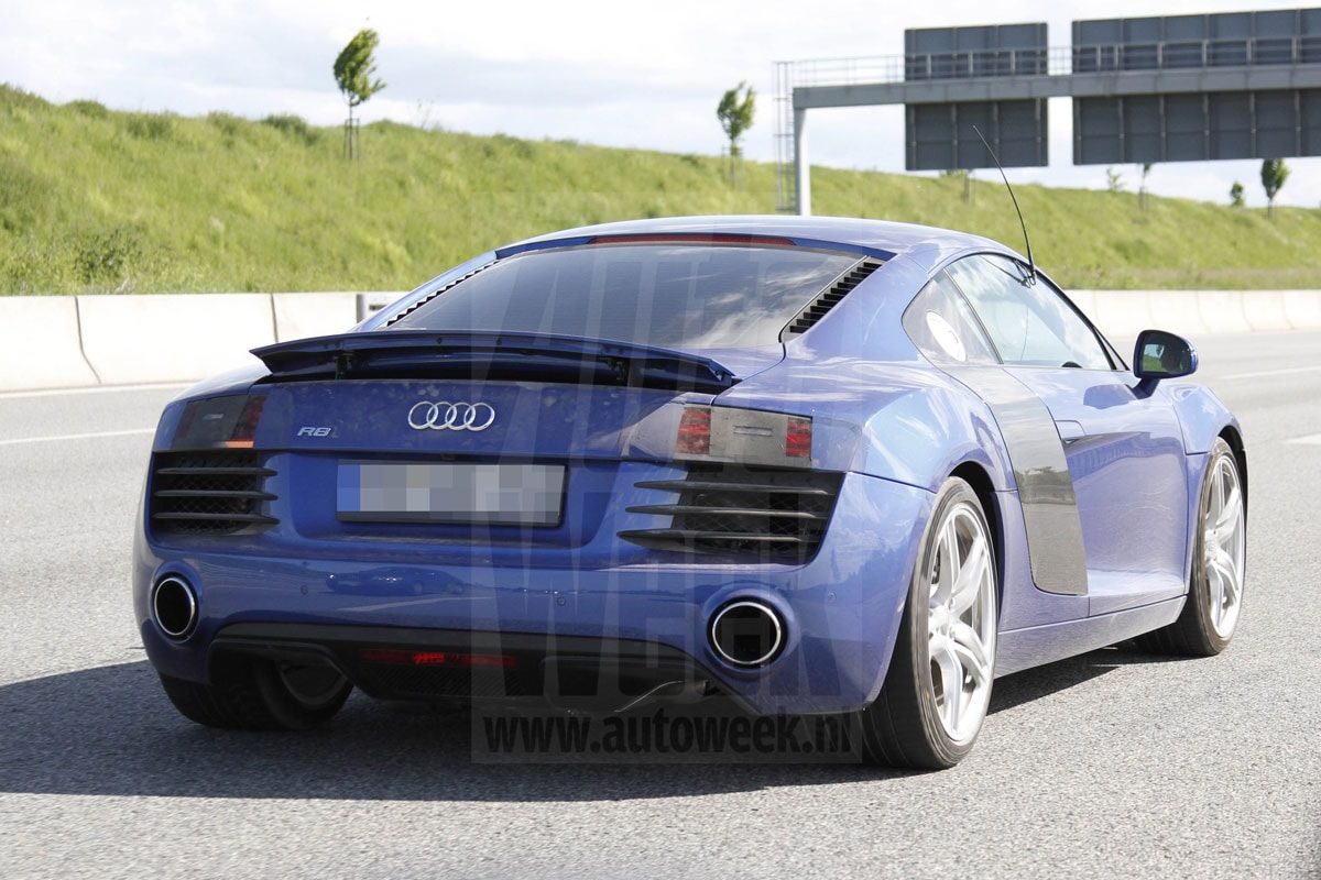 Audi R8 facelift spyshots