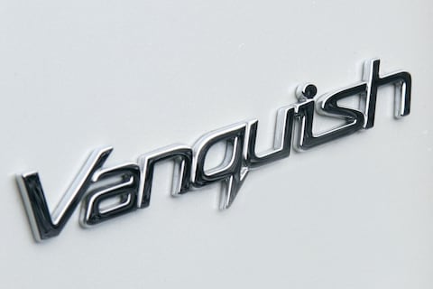 Aston Martin blaast Vanquish nieuw leven in