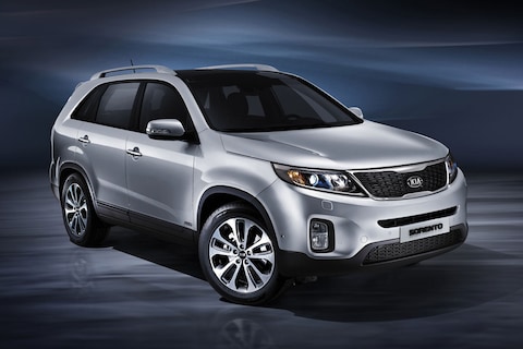 Nieuwe bodemplaat voor gefacelifte Kia Sorento