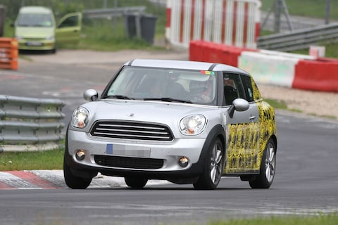 Mini coupeert Countryman tot Paceman