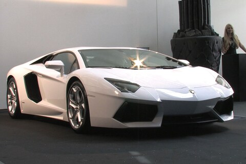 Journaal - Lamborghini strijkt neer in Leusden