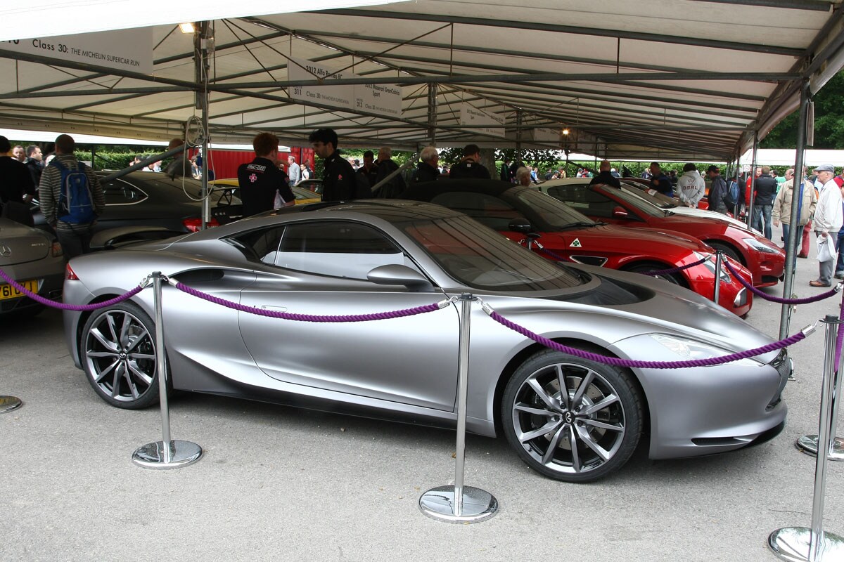 Infiniti Emerg-E
