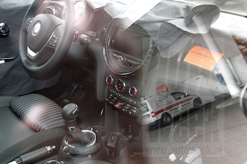 Zo ziet het dashboard van de nieuwe Mini eruit!