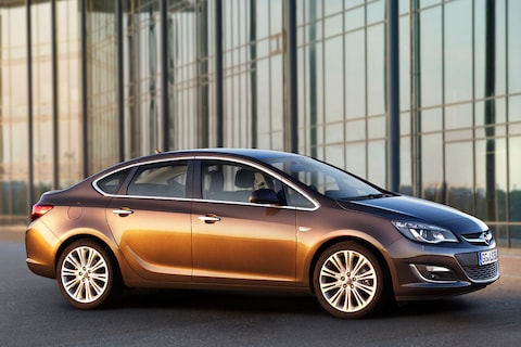 Opel Astra 1.4 Turbo 140pk S/S Business+