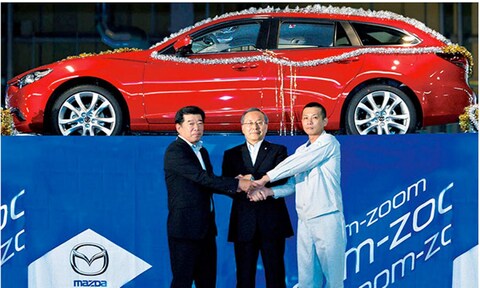 Primeur: Mazda 6 Sportbreak - met slingers!